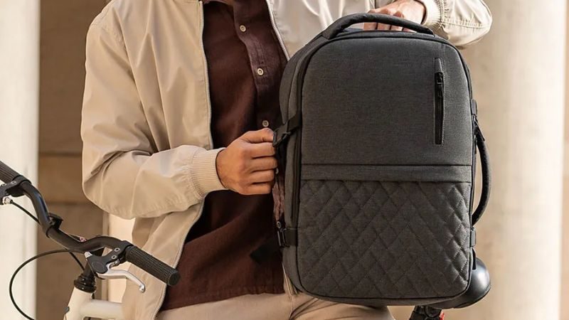 Sản xuất và phân phối balo Laptop