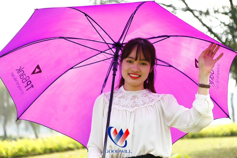 Ô Golf Cán Thẳng Màu Tím In Logo Thương Hiệu